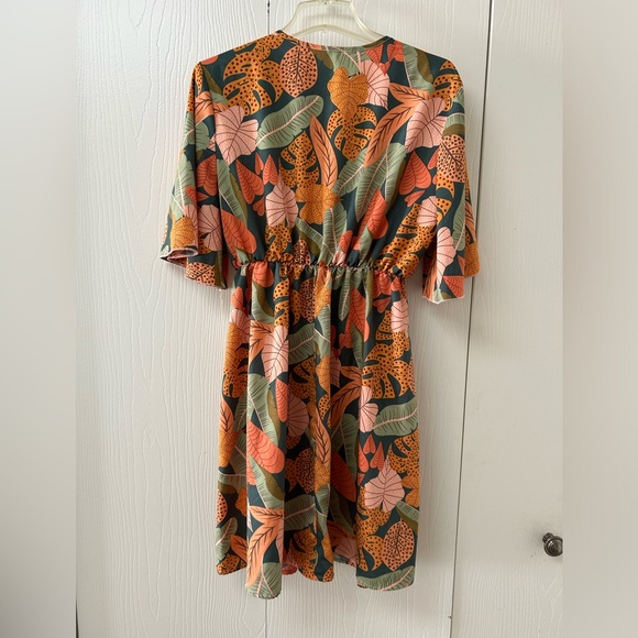 Lightweight Orange Print Mini Dress Size XL - Picture 2 of 4